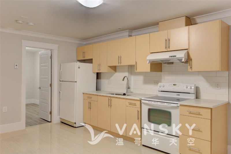 260409112546_3 lower 2 bed kitchen only.jpeg